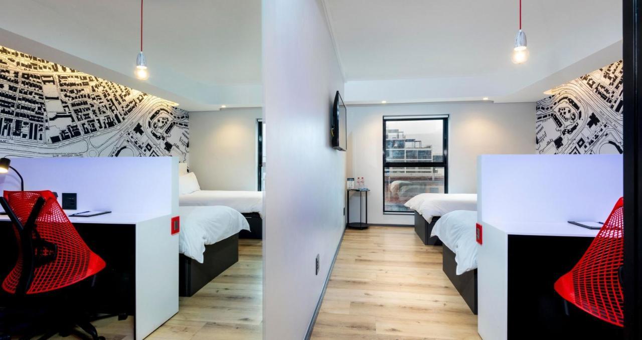 Anew Hotel Green Point เคปทาวน์ ภายนอก รูปภาพ